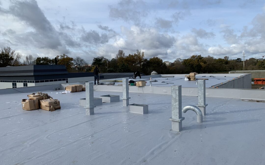 Toiture terrasse réalisée par ATE Étanchéité sur Toulouse